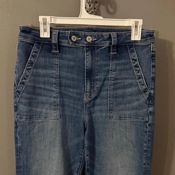 American Eagle Outfitters Flare Jeans in Blue - Picture 2 of 5